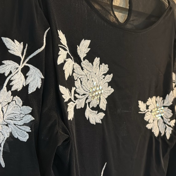 INC International Concepts Black and White  Long Sleeve Blouse - Picture 4 of 9